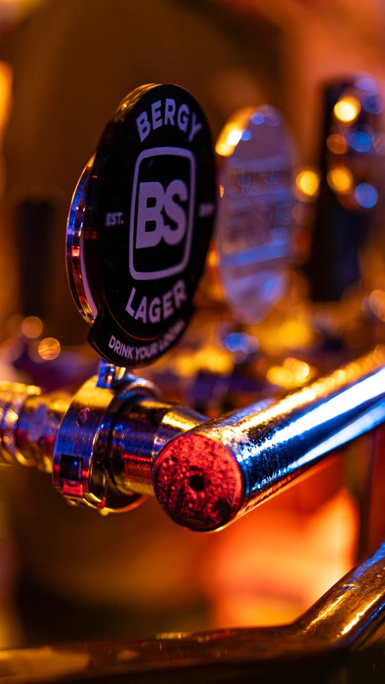 Thurs + Friday Arvo Happy Hour! | Happy Hour Drinks & Specials