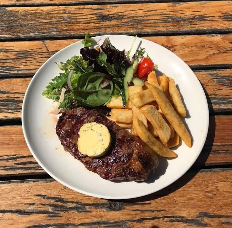 $25 STEAK NIGHT | Happy Hour Drinks & Specials