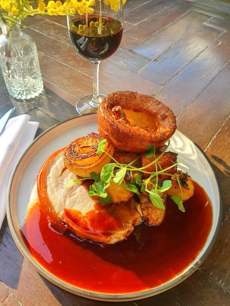 $28 Sunday Roast | Happy Hour Drinks & Specials