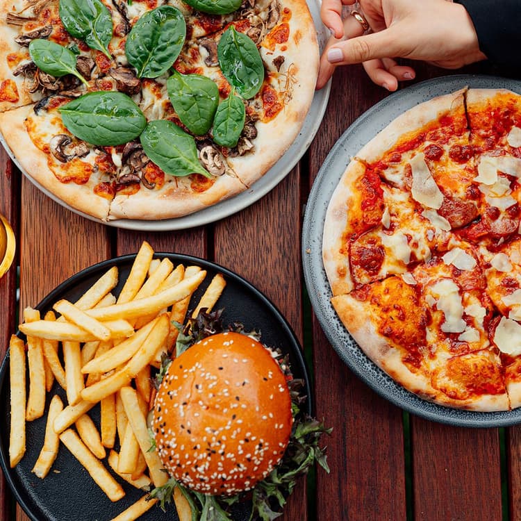 WEEKDAY LUNCH SPECIAL. | Happy Hour Drinks & Specials