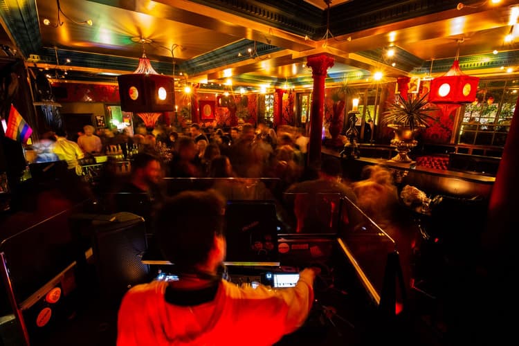 Happy Hour | Happy Hour Drinks & Specials