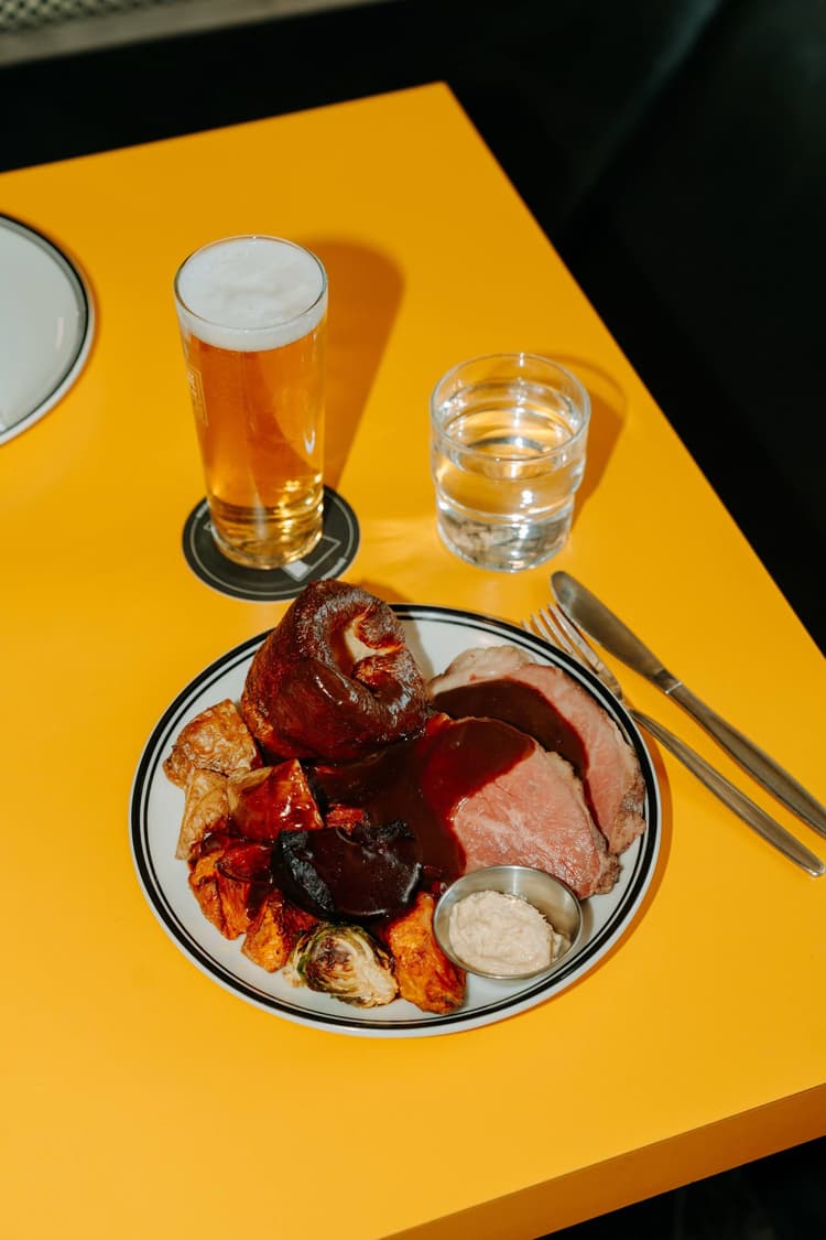 Sunday Roast | Happy Hour Drinks & Specials