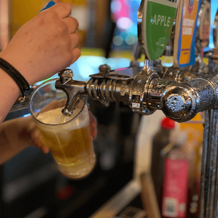 $10 Pints | Happy Hour Drinks & Specials