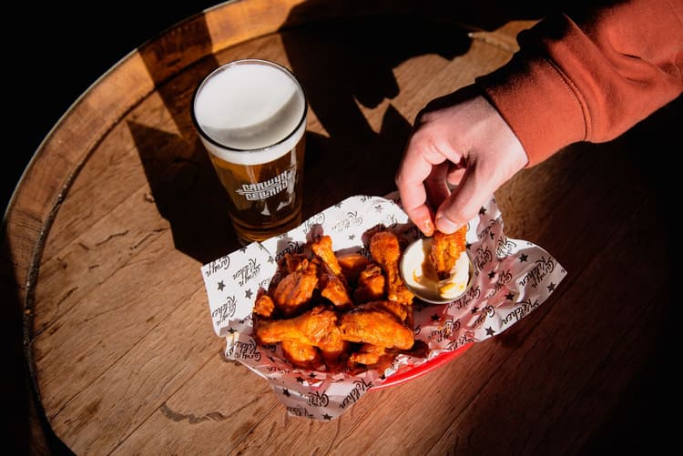 Happy Hour Wings | Happy Hour Drinks & Specials