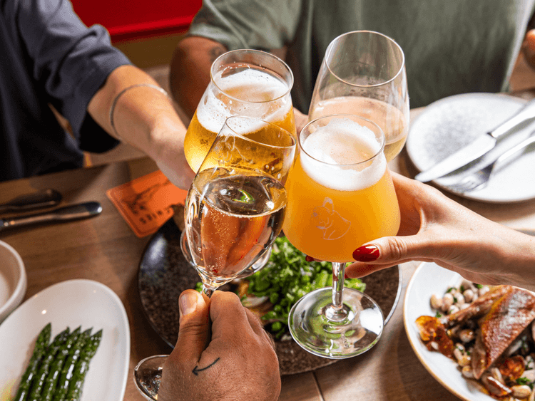 Happy Hour | Happy Hour Drinks & Specials