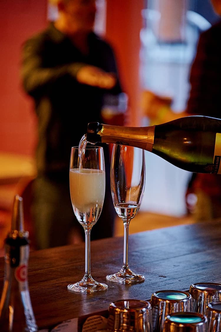 $9 House Wines | Happy Hour Drinks & Specials