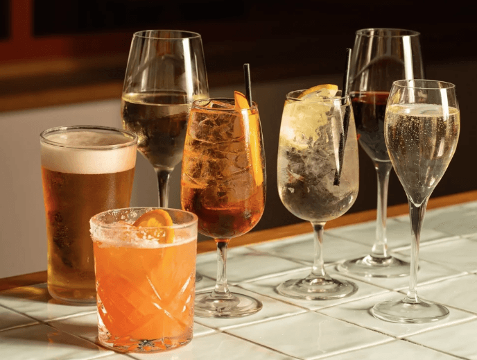 Happy Hour | Happy Hour Drinks & Specials